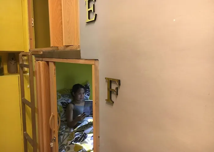 Aurora's Private Cabin-capsule マニラ市